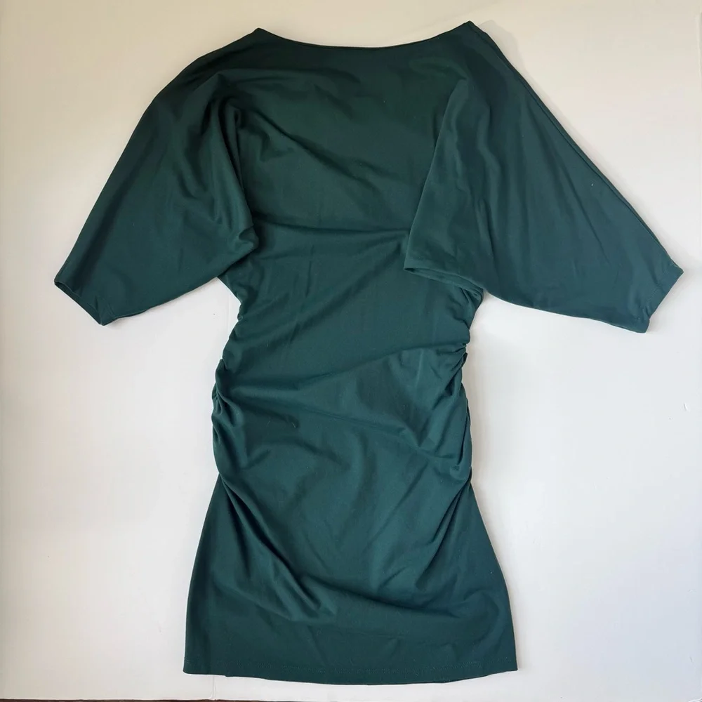 Susana Monaco Emerald Green Ruched Dress XS Boat Neck 3/4 Sleeve - Picture 3 of 4